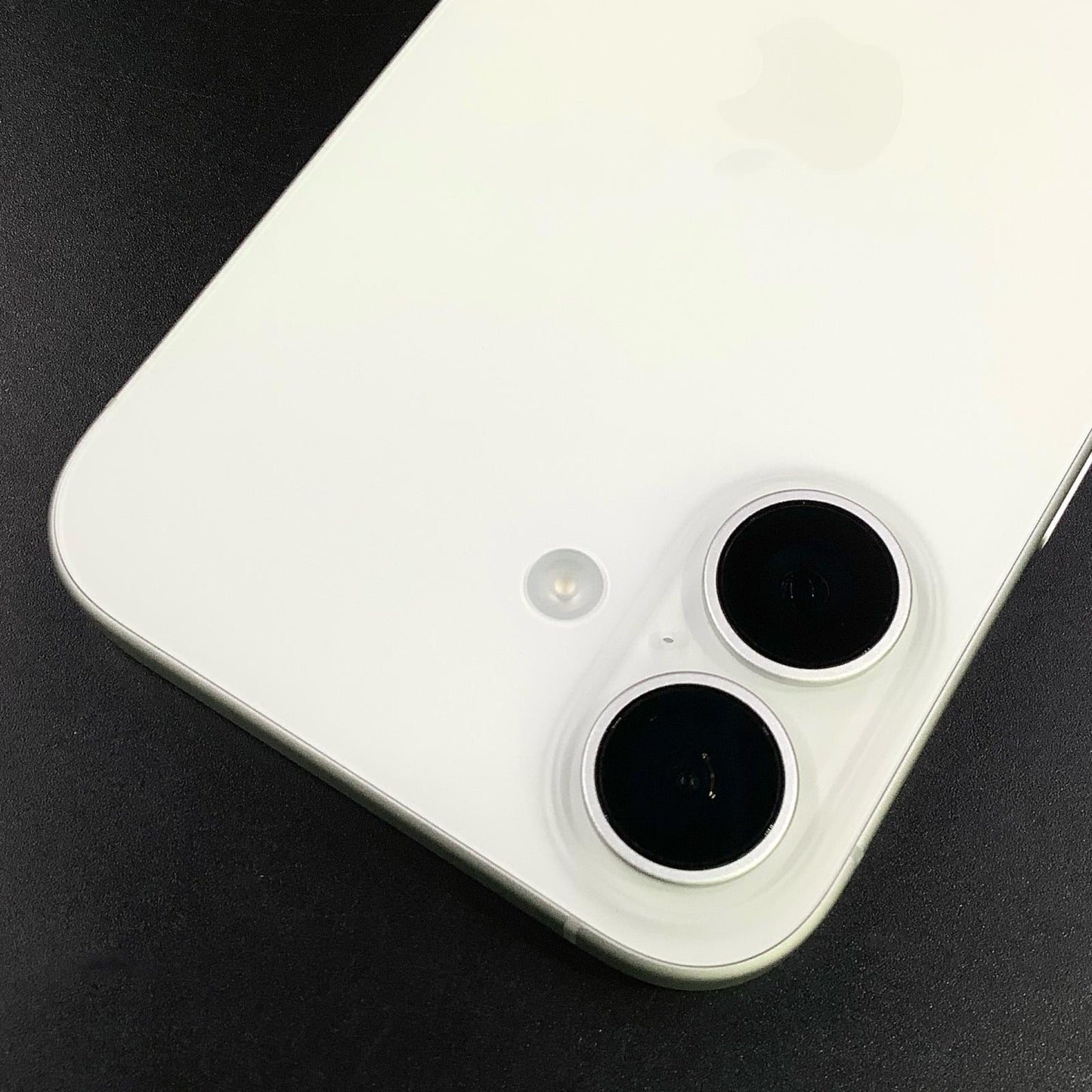【全額返金保証】【最速発送】Apple iPhone iPhone 16 256GB ホワイト SIMフリー 白ロム 美品 動作確認済 100%
