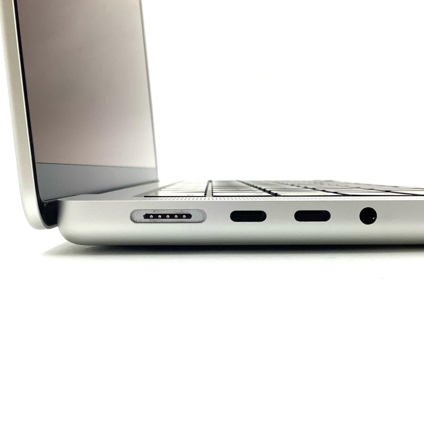 【全額返金保証】【最速発送】Apple MacBook Pro 14インチ 2023 Apple M3 8GB SSD 512GB シルバー 95% 美品 動作確認済