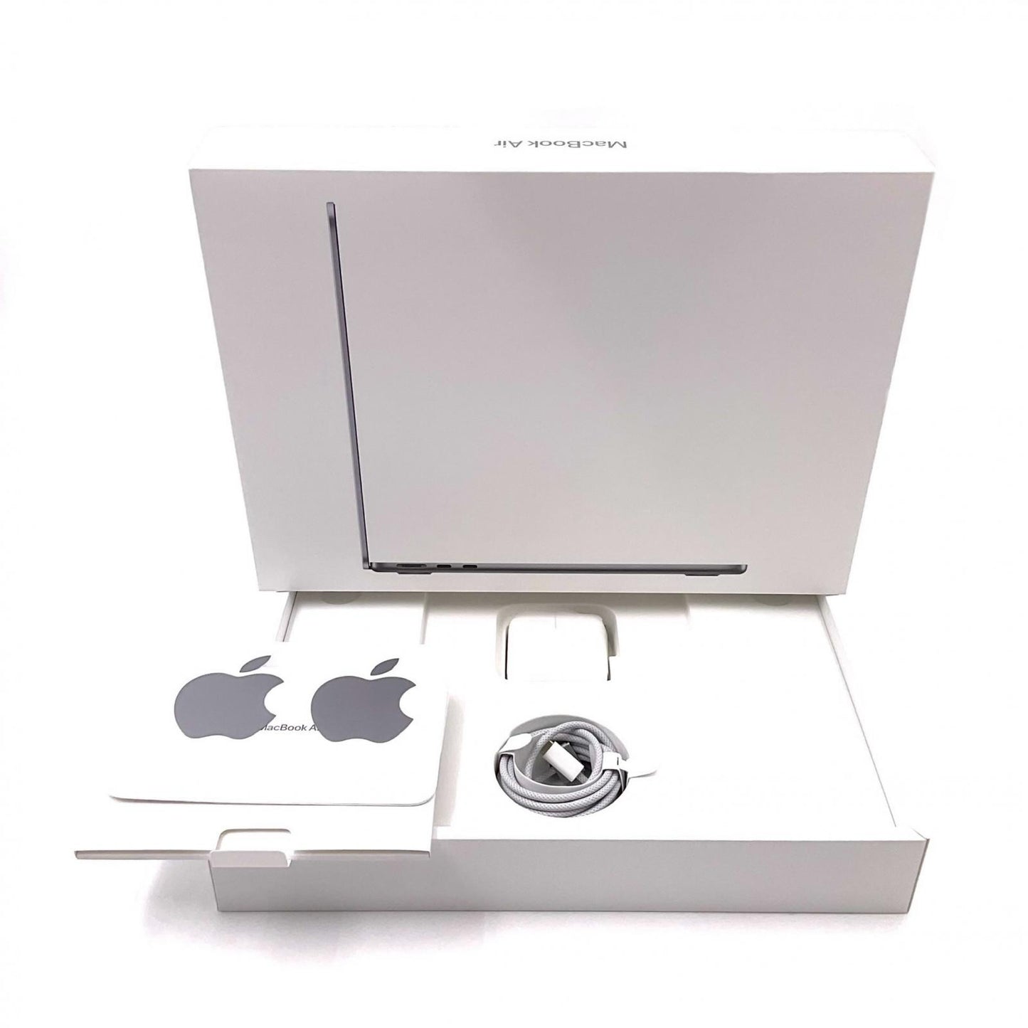 【全額返金保証】【最速発送】Apple MacBook Air 13.6インチ 2022 Apple M2 8GB SSD 256GB スペースグレイ 100% 超美品 動作確認済