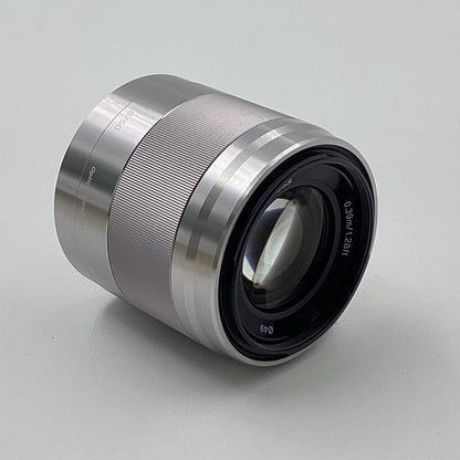 【全額返金保証】【最速発送】Sony E 50mm F1.8 OSS SEL50F18 シルバー 動作確認済