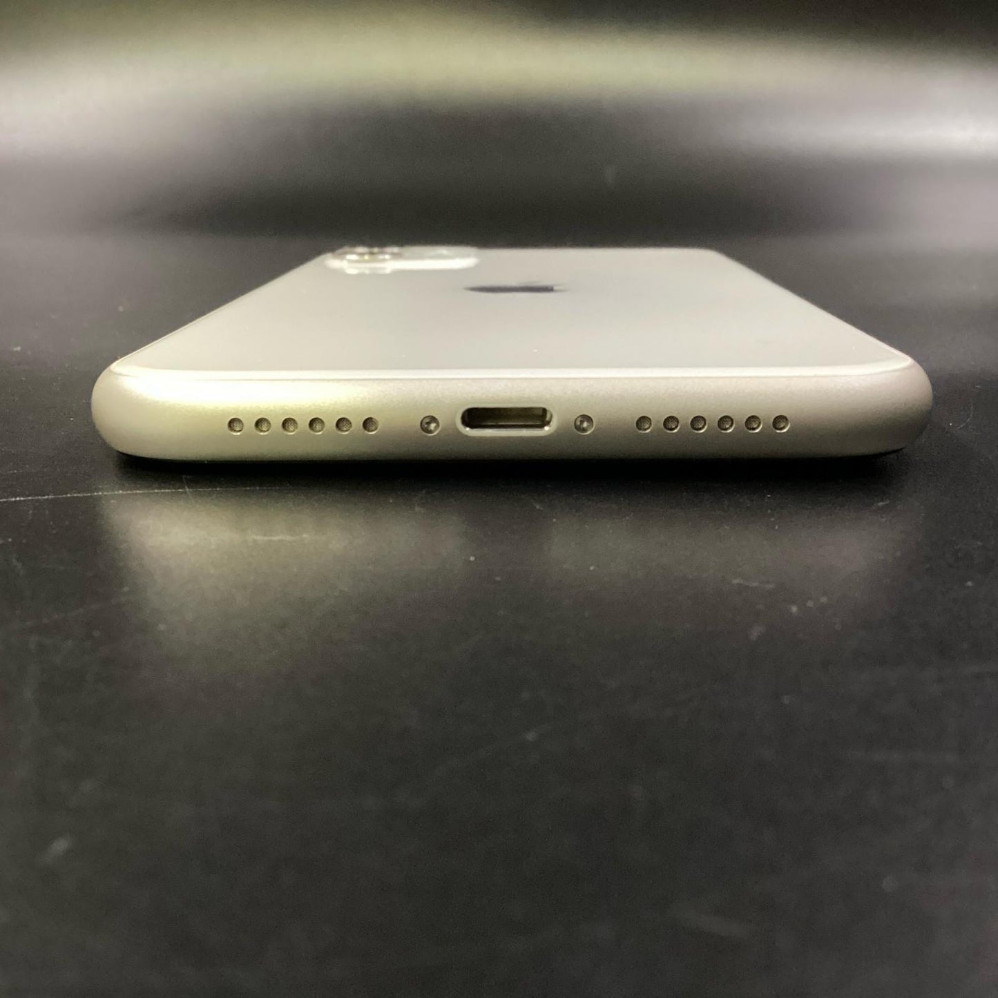 【全額返金保証】【最速発送】Apple iPhone iPhone 11 128GB ホワイト SIMフリー 白ロム 美品 動作確認済 88%