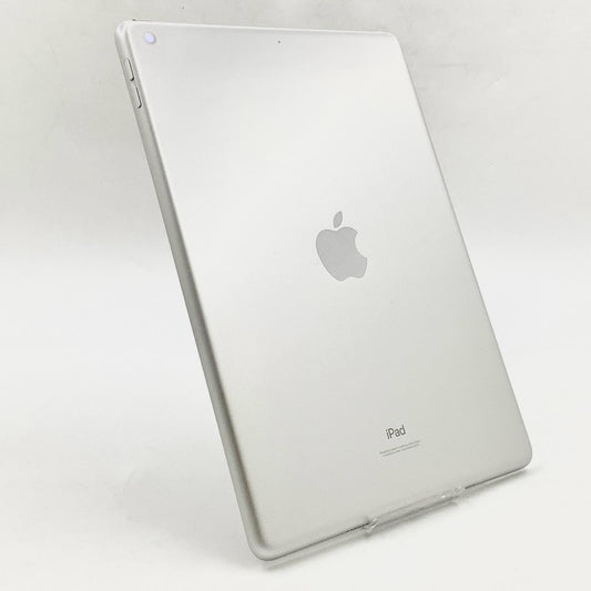 【全額返金保証】【最速発送】Apple iPad iPad 10.2インチ 第9世代 256GB シルバー Wi-Fi 美品 動作確認済