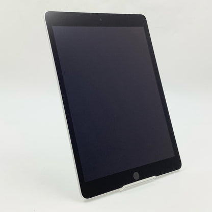 【全額返金保証】【最速発送】Apple iPad iPad 10.2インチ 第9世代 256GB シルバー Wi-Fi 美品 動作確認済