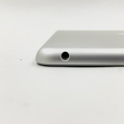 【全額返金保証】【最速発送】Apple iPad iPad 10.2インチ 第9世代 256GB シルバー Wi-Fi 美品 動作確認済