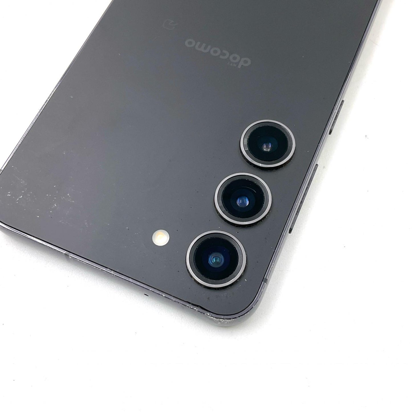 【最速発送】SAMSUNG Galaxy S23 256GB ファントムブラック docomo SC-51D【難有】