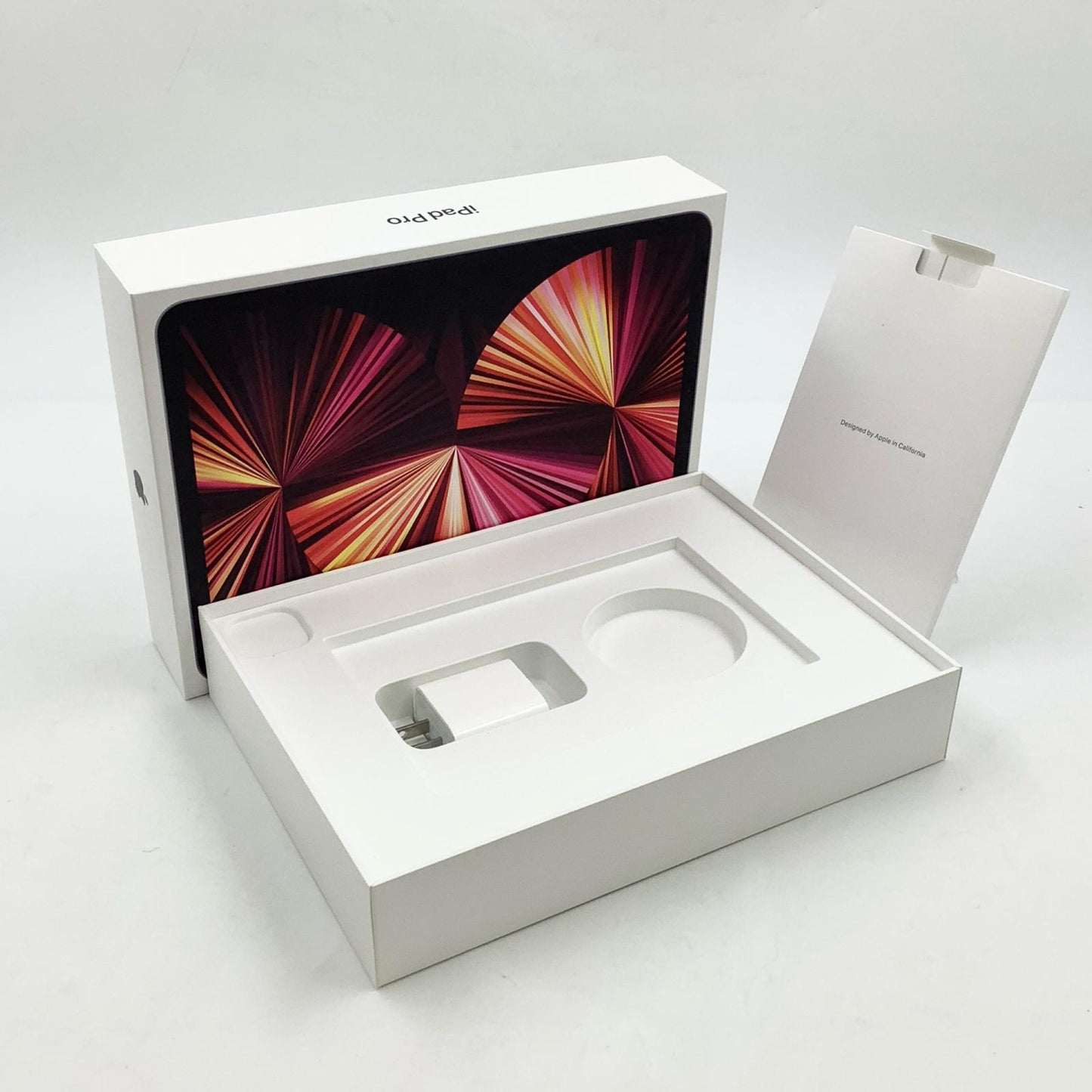 【全額返金保証】【最速発送】Apple iPad Pro 11インチ 第3世代 128GB スペースグレイ WiFi+Cellular docomo 白ロム 動作確認済
