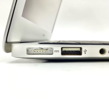 【全額返金保証】【最速発送】Apple MacBook Air 13.3インチ 2017 1.8GHz デュアルコア Intel Core i5 8GB SSD 256GB シルバー 81.5% 動作確認済