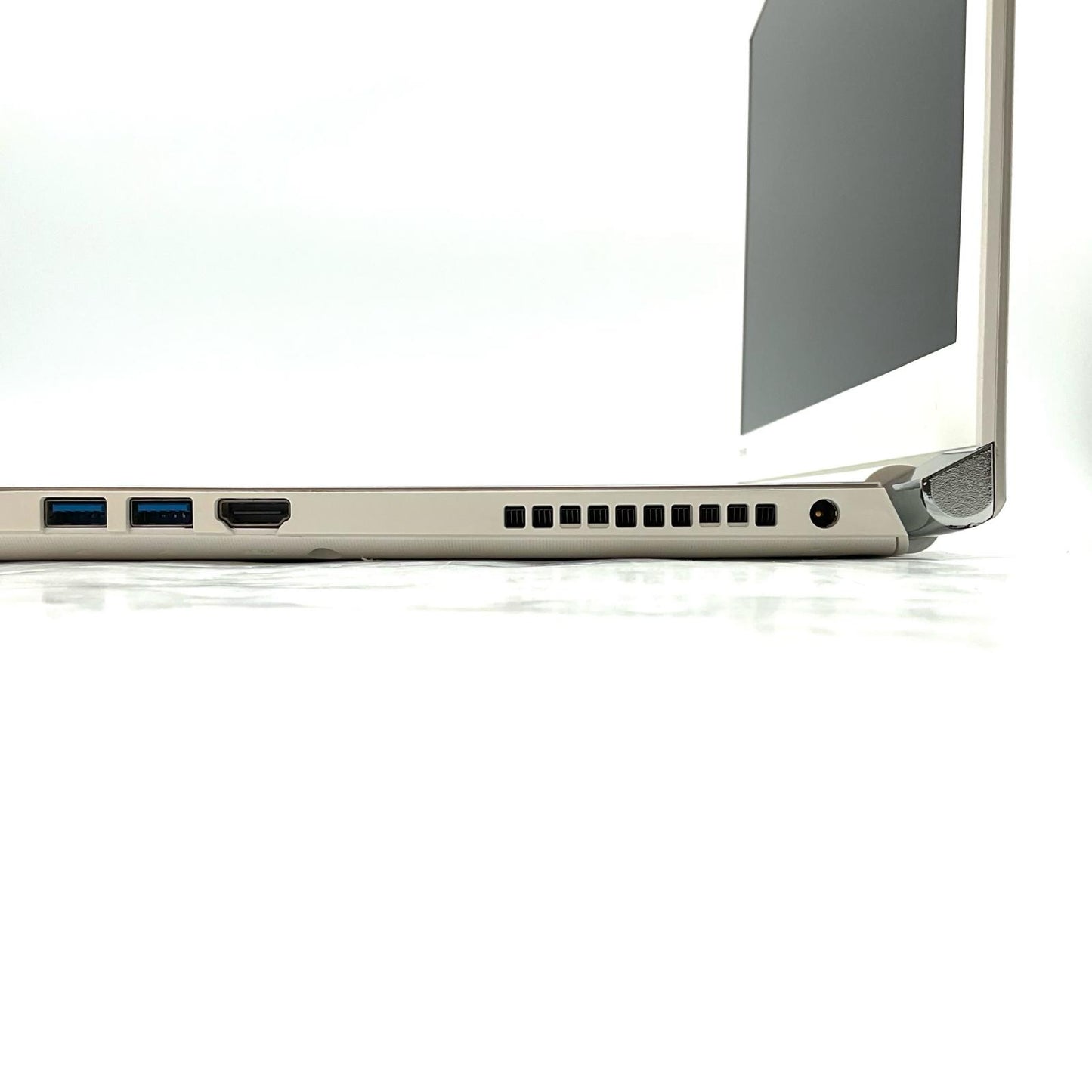 【最速発送】dynabook dynabook PAZ45FG-SNG Intel(R) Core(TM) i5-8250U CPU @ 1.60GHz 1.80GHz 8GB HDD 1TB 51.2%【難有】