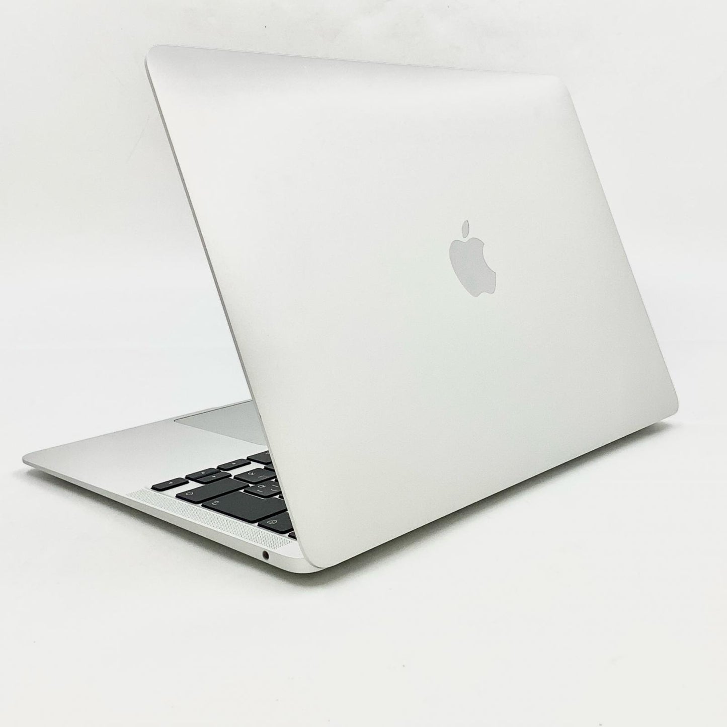 【全額返金保証】【最速発送】Apple MacBook Air 13.3インチ 2020 Intel Core i3 8GB SSD 256GB シルバー 84.9% 動作確認済