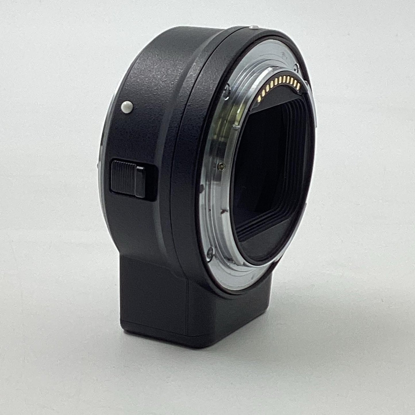 【全額返金保証】【最速発送】Nikon マウントアダプター FTZ 美品 動作確認済