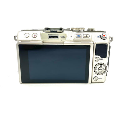 【最速発送】OLYMPUS デジタル一眼 OLYMPUS PEN Lite E-PL5 ボディ プレミアムモデル シルバー【難有】