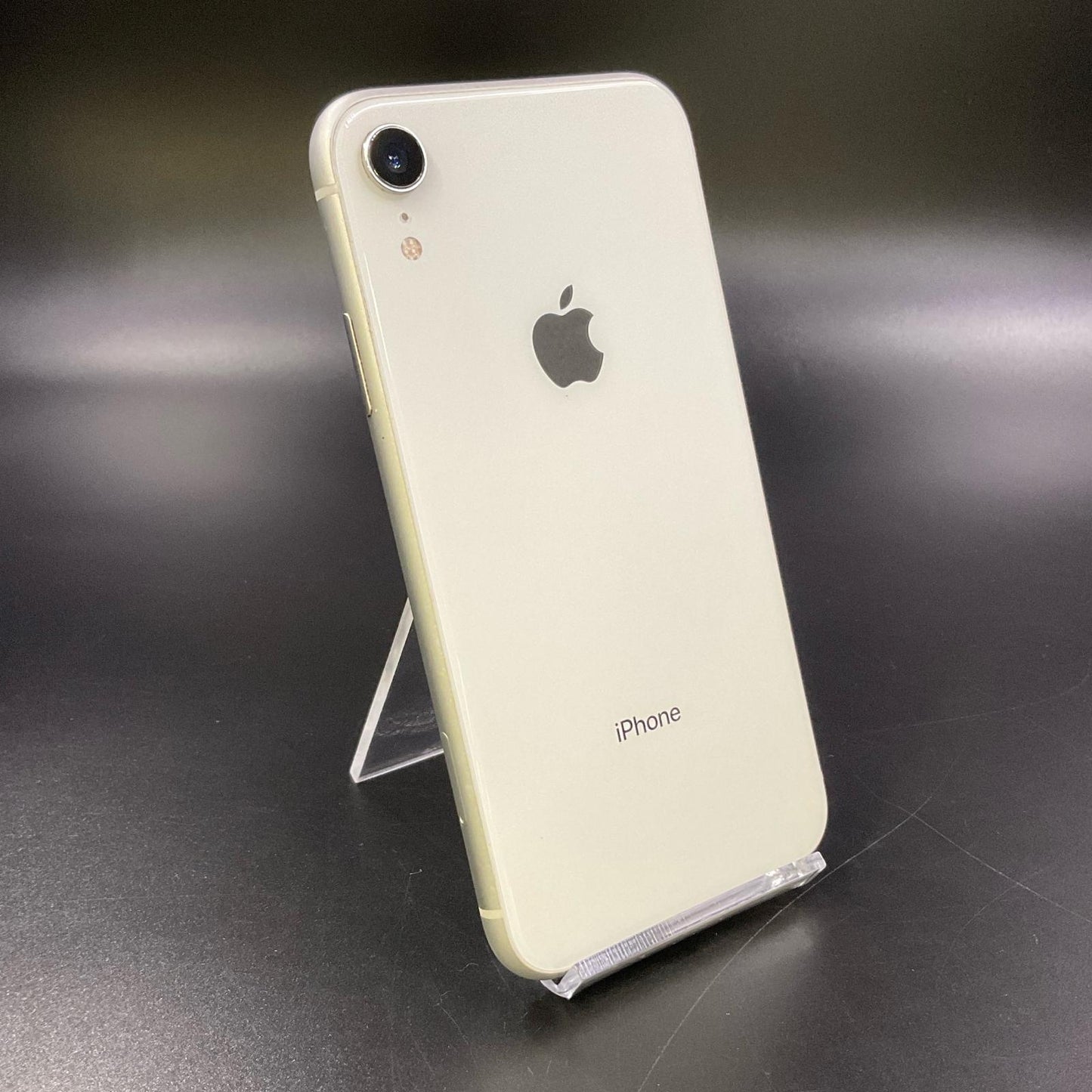【最速発送】Apple iPhone iPhone XR 128GB ホワイト au【難有】 81%