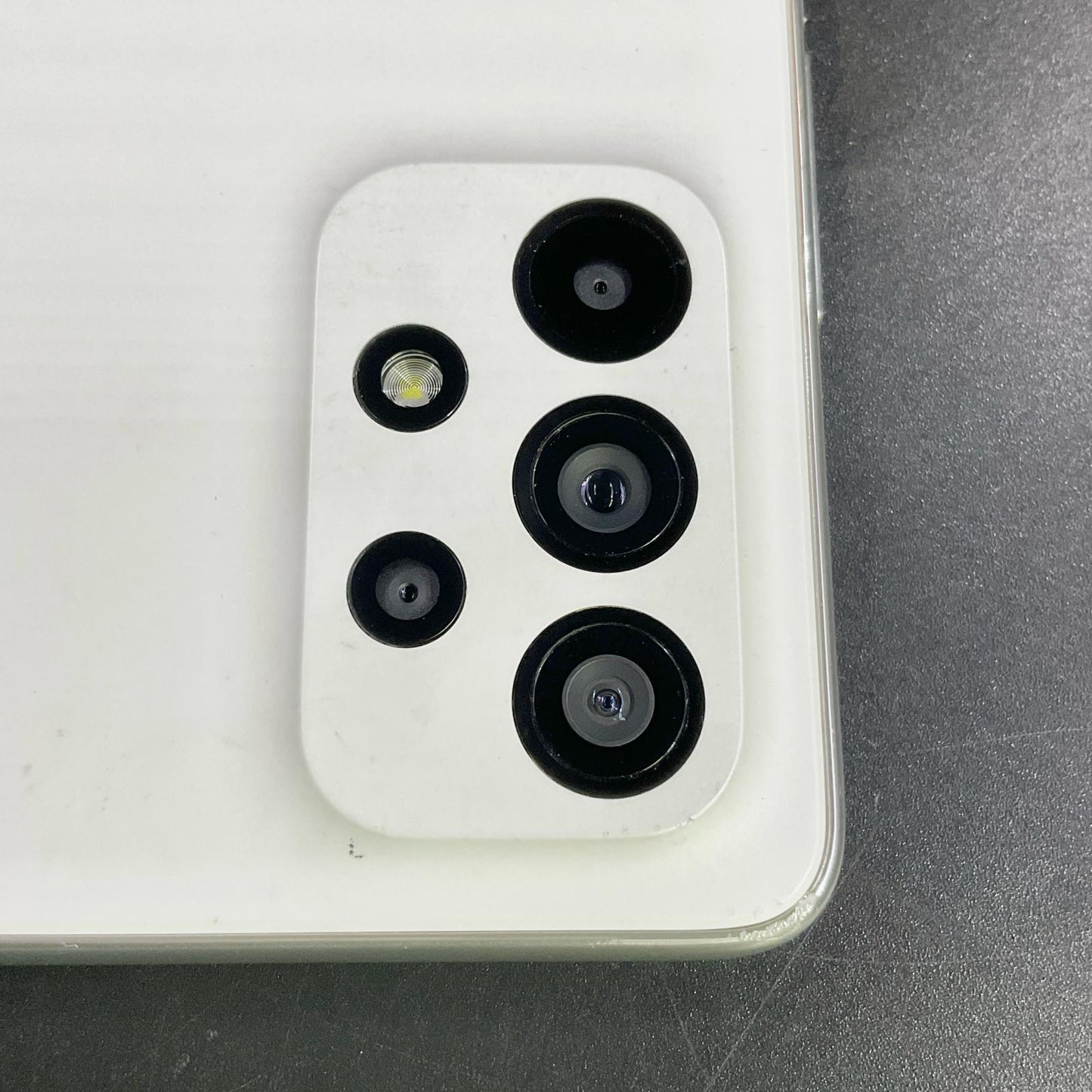 【全額返金保証】【最速発送】SAMSUNG Galaxy A53 5G 128GB オーサムホワイト au SCG15 動作確認済