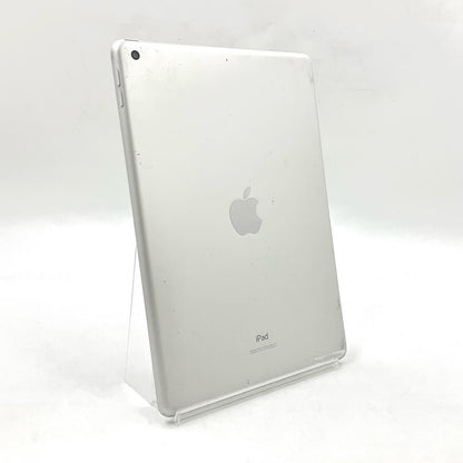 【全額返金保証】【最速発送】Apple iPad iPad 10.2インチ 第7世代 128GB シルバー Wi-Fi 動作確認済