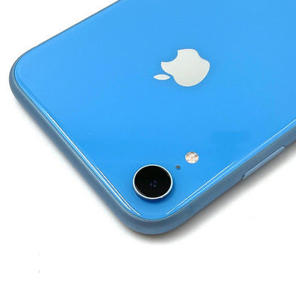 【全額返金保証】【最速発送】Apple iPhone iPhone 7 32GB シルバー docomo 白ロム 動作確認済 89%