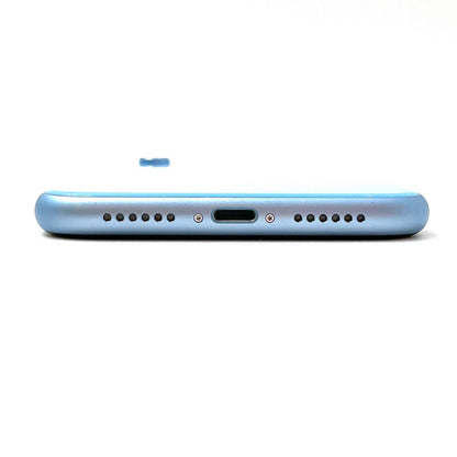 【全額返金保証】【最速発送】Apple iPhone iPhone 7 32GB シルバー docomo 白ロム 動作確認済 89%