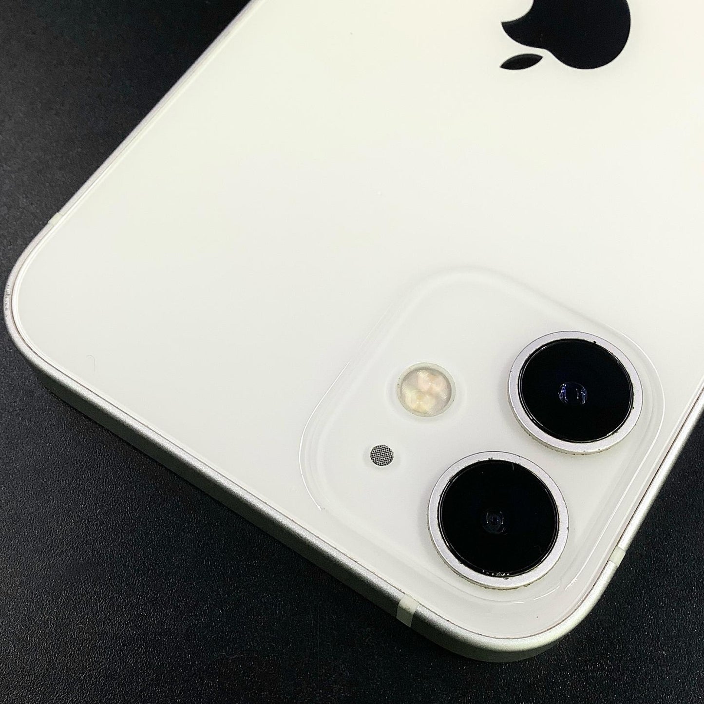 【全額返金保証】【最速発送】Apple iPhone iPhone 12 mini 128GB ホワイト au 白ロム 動作確認済 76%