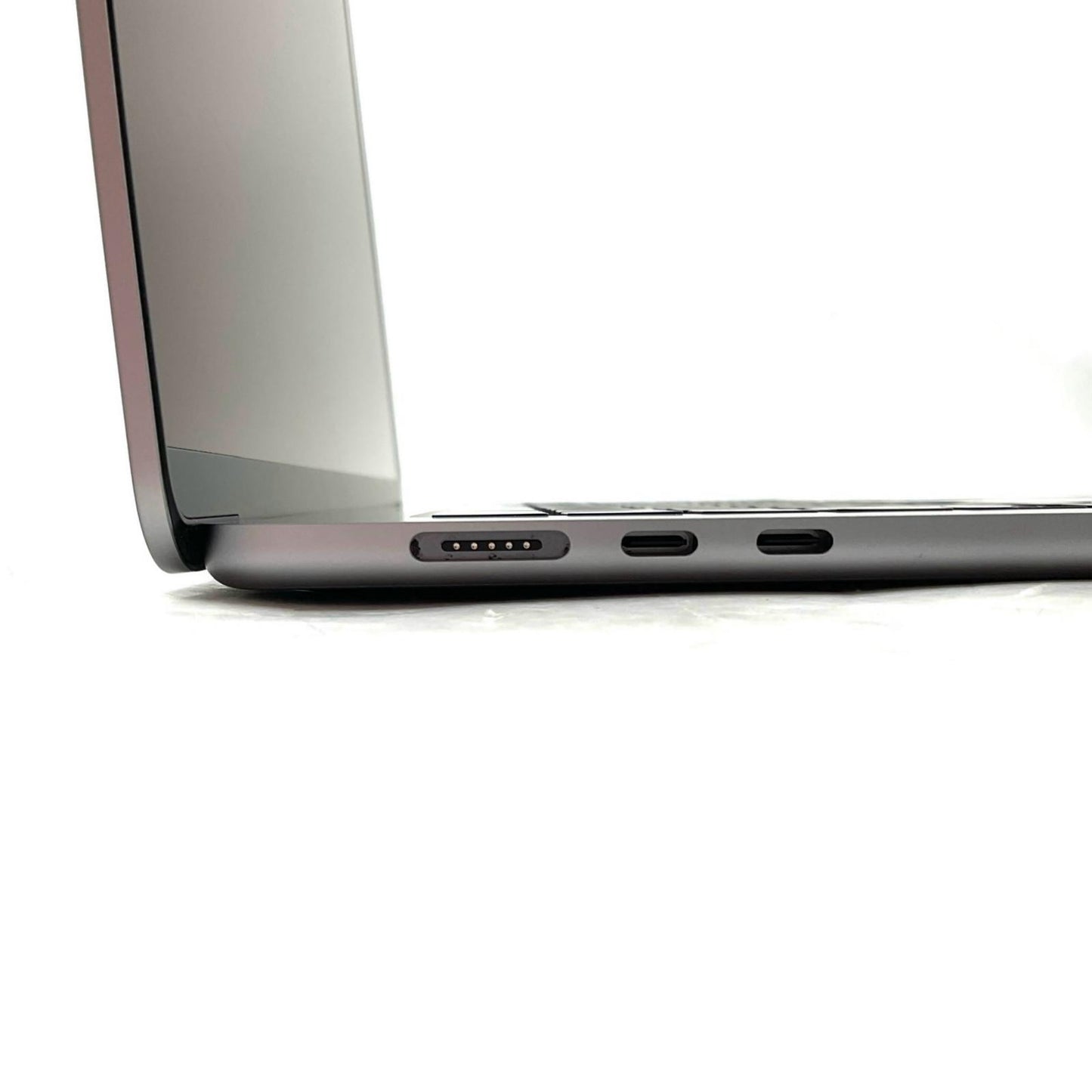 【全額返金保証】【最速発送】Apple MacBook Air 15インチ 2024 Apple M3 8GB SSD 256GB スペースグレイ 100% 動作確認済