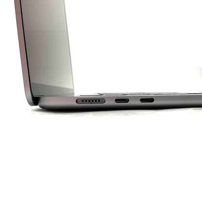 【全額返金保証】【最速発送】Apple MacBook Air 15インチ 2024 Apple M3 8GB SSD 256GB スペースグレイ 100% 動作確認済