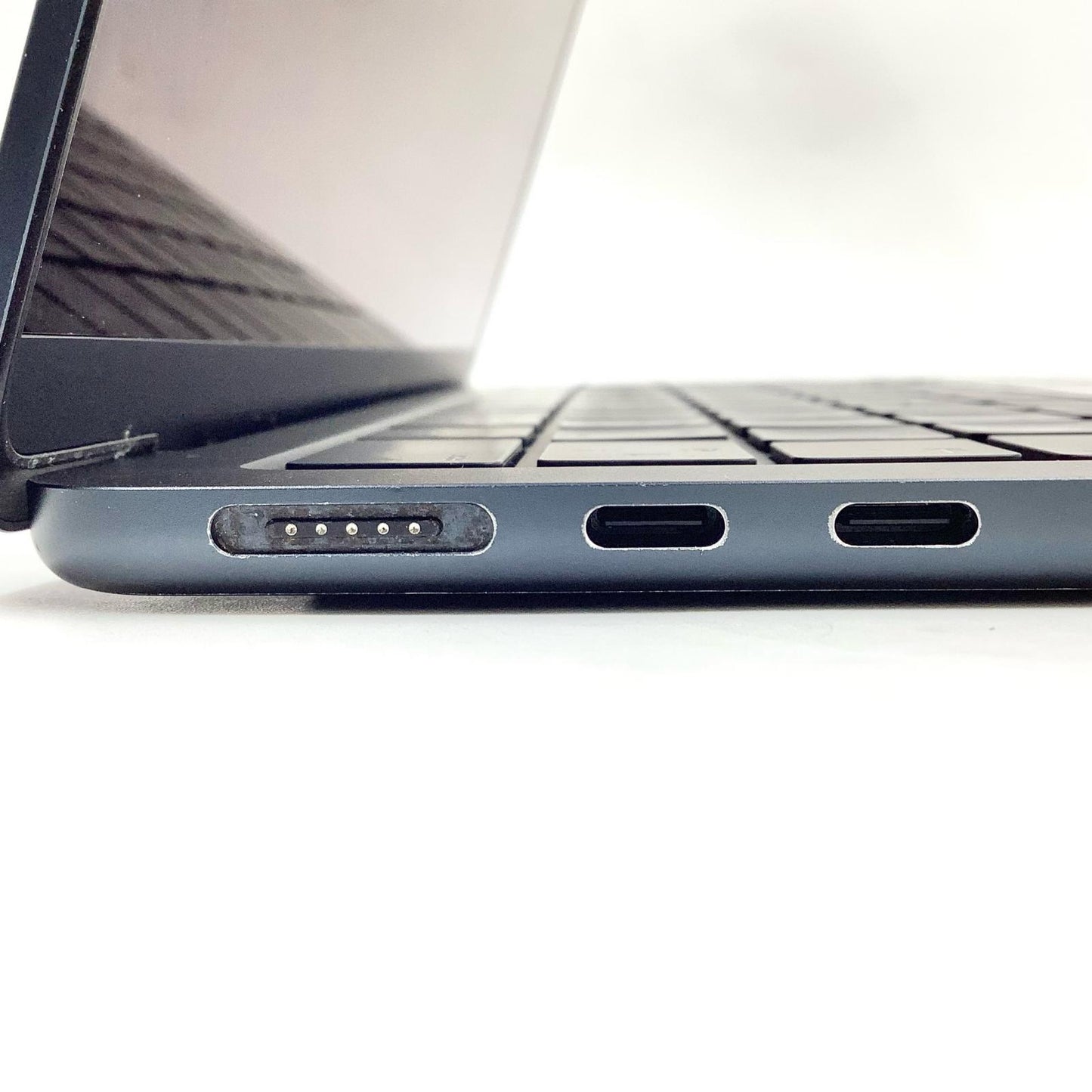 【最速発送】Apple MacBook Air 13.6インチ 2022 Apple M2 16GB SSD 1TB ミッドナイト 95%【難有】