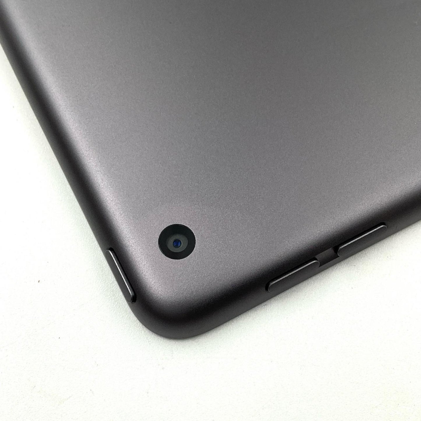 【全額返金保証】【最速発送】Apple iPad iPad 10.2インチ 第7世代 128GB スペースグレイ Wi-Fi 美品 動作確認済