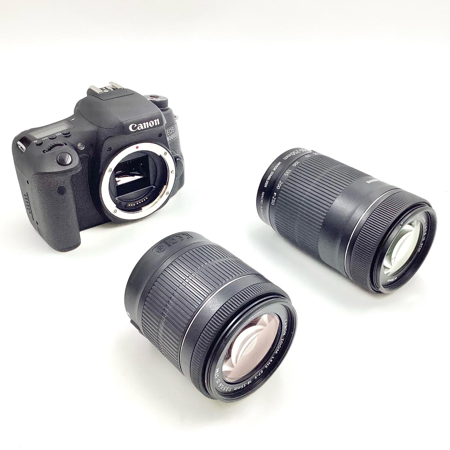 【全額返金保証】【最速発送】Canon デジタル一眼 EOS 8000D ダブルズームキット ブラック 美品 動作確認済