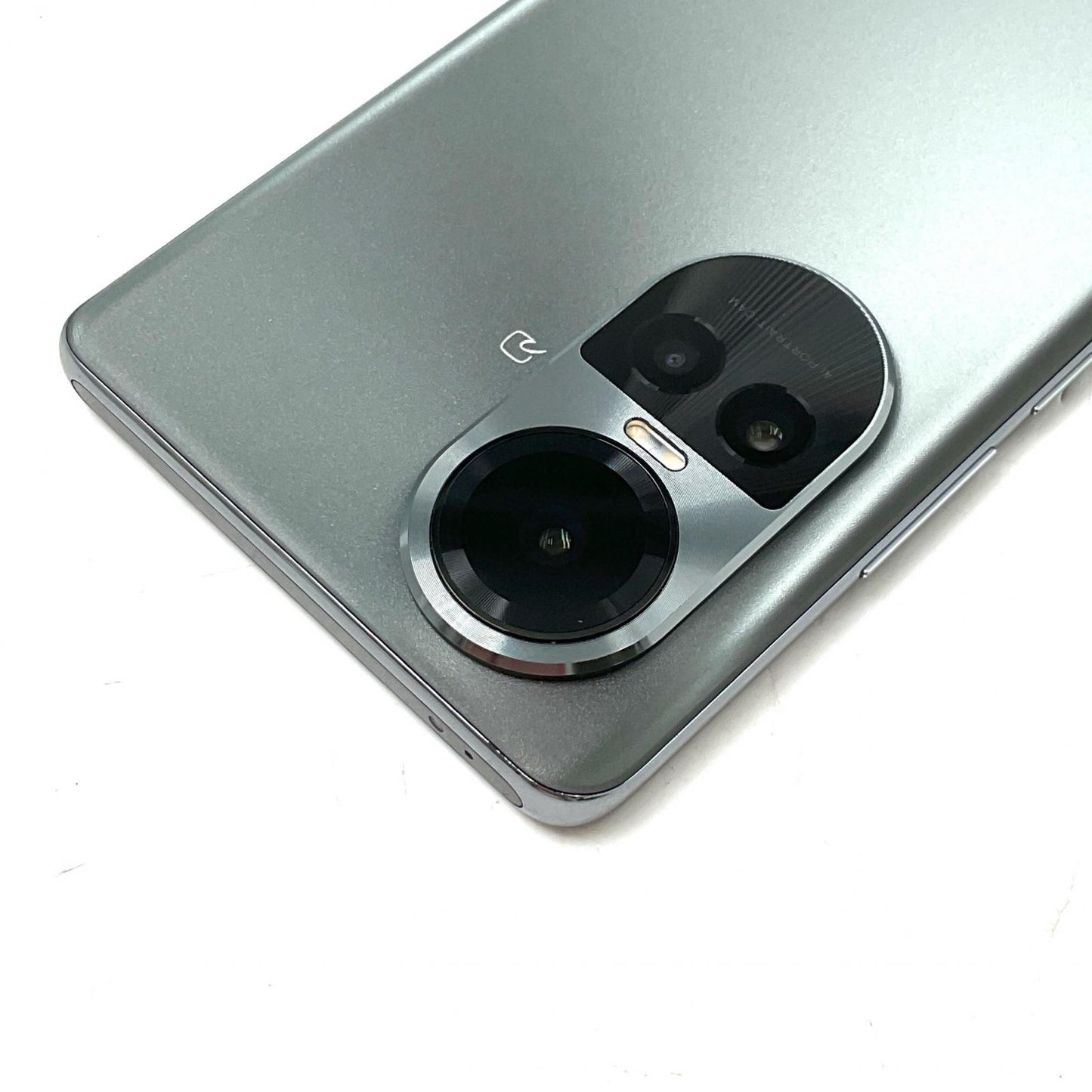【全額返金保証】【最速発送】OPPO Reno 10 Pro 5G 256GB シルバーグレー SIMフリー CPH2541 白ロム 動作確認済