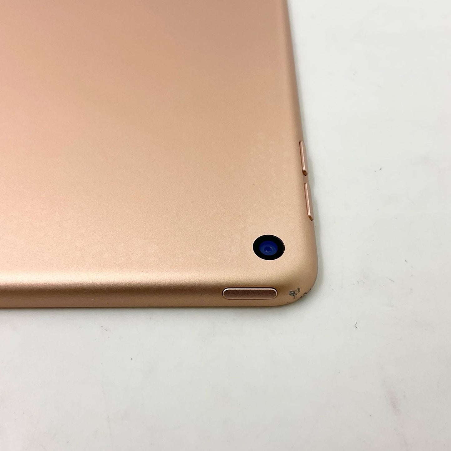 【全額返金保証】【最速発送】Apple iPad iPad Air 10.5インチ 第3世代 64GB ゴールド Wi-Fi 動作確認済