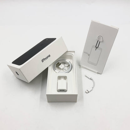 【最速発送】Apple iPhone iPhone 7 128GB ブラック au 白ロム【難有】 82%