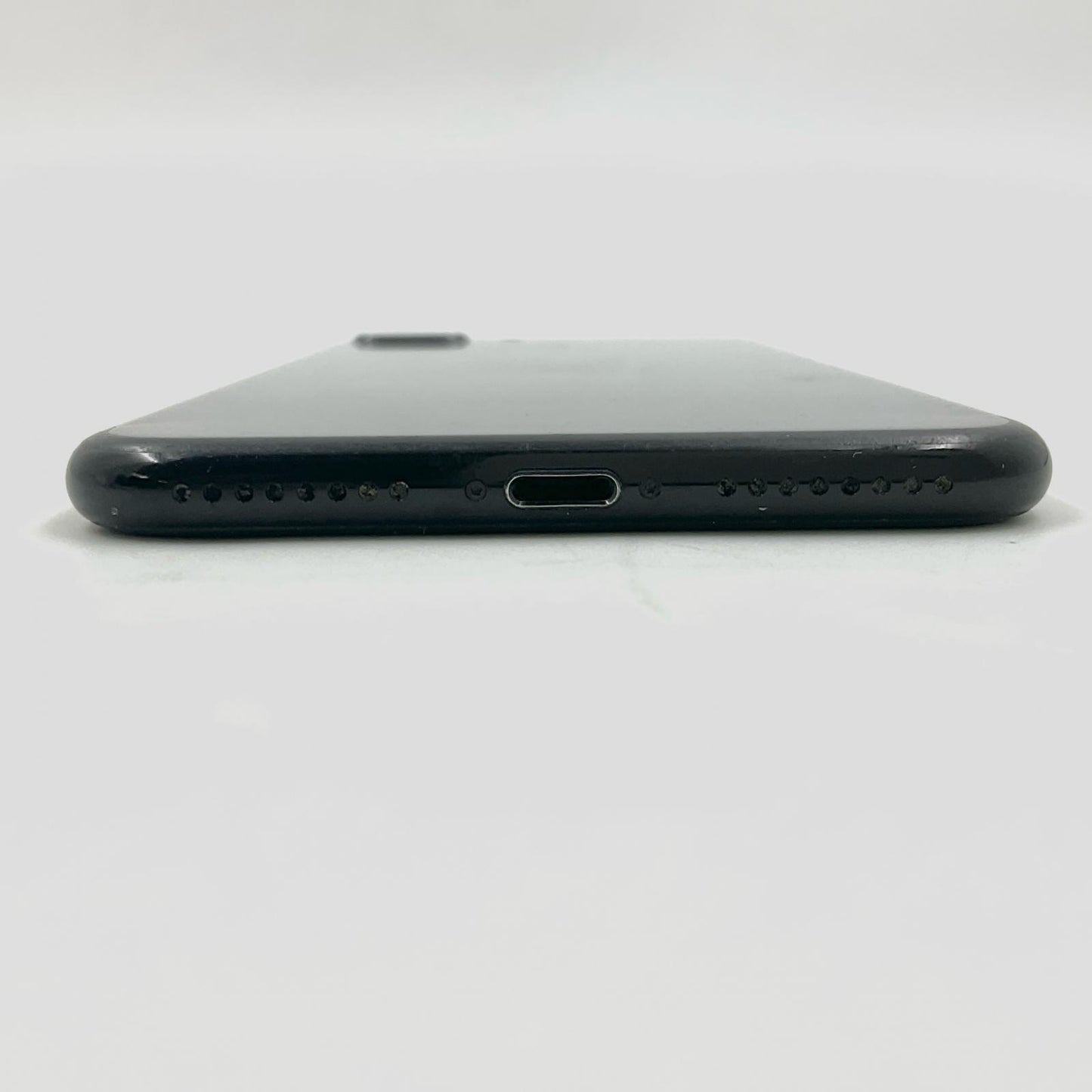 【最速発送】Apple iPhone iPhone 7 Plus 128GB ジェットブラック Softbank 白ロム【難有】 66%