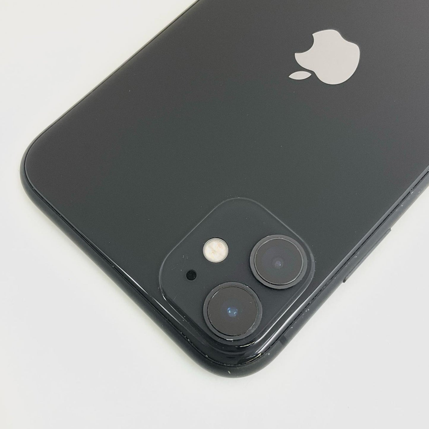 【最速発送】Apple iPhone iPhone 11 128GB ブラック Softbank 白ロム【難有】 80%