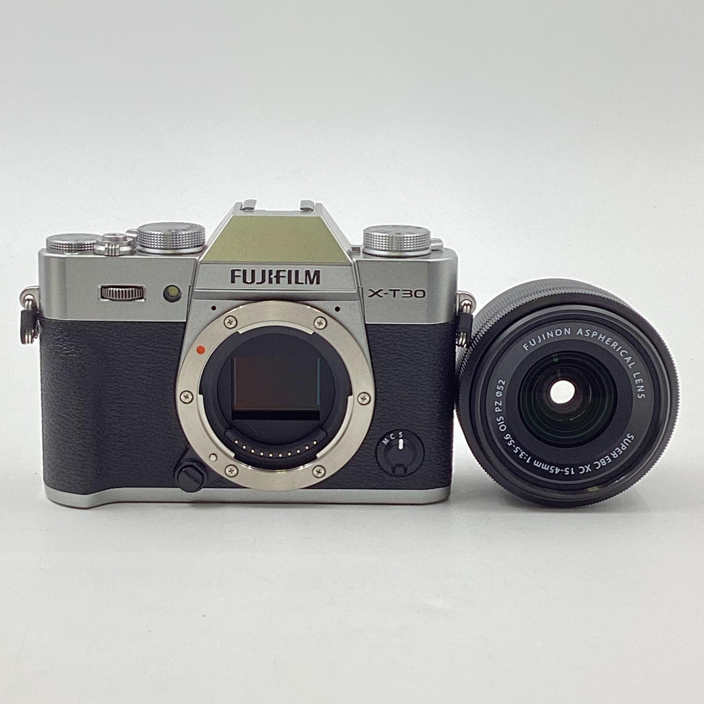 【全額返金保証】【最速発送】FUJIFILM デジタル一眼 X-T30 II XC15-45mm レンズキット シルバー 美品 動作確認済