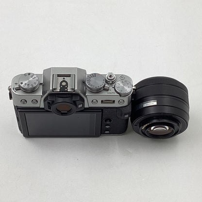 【全額返金保証】【最速発送】FUJIFILM デジタル一眼 X-T30 II XC15-45mm レンズキット シルバー 美品 動作確認済