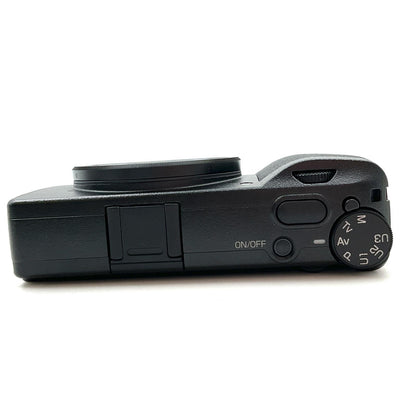 【全額返金保証】【最速発送】RICOH コンパクトデジタルカメラ GR III 超美品 動作確認済
