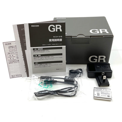 【全額返金保証】【最速発送】RICOH コンパクトデジタルカメラ GR III 超美品 動作確認済