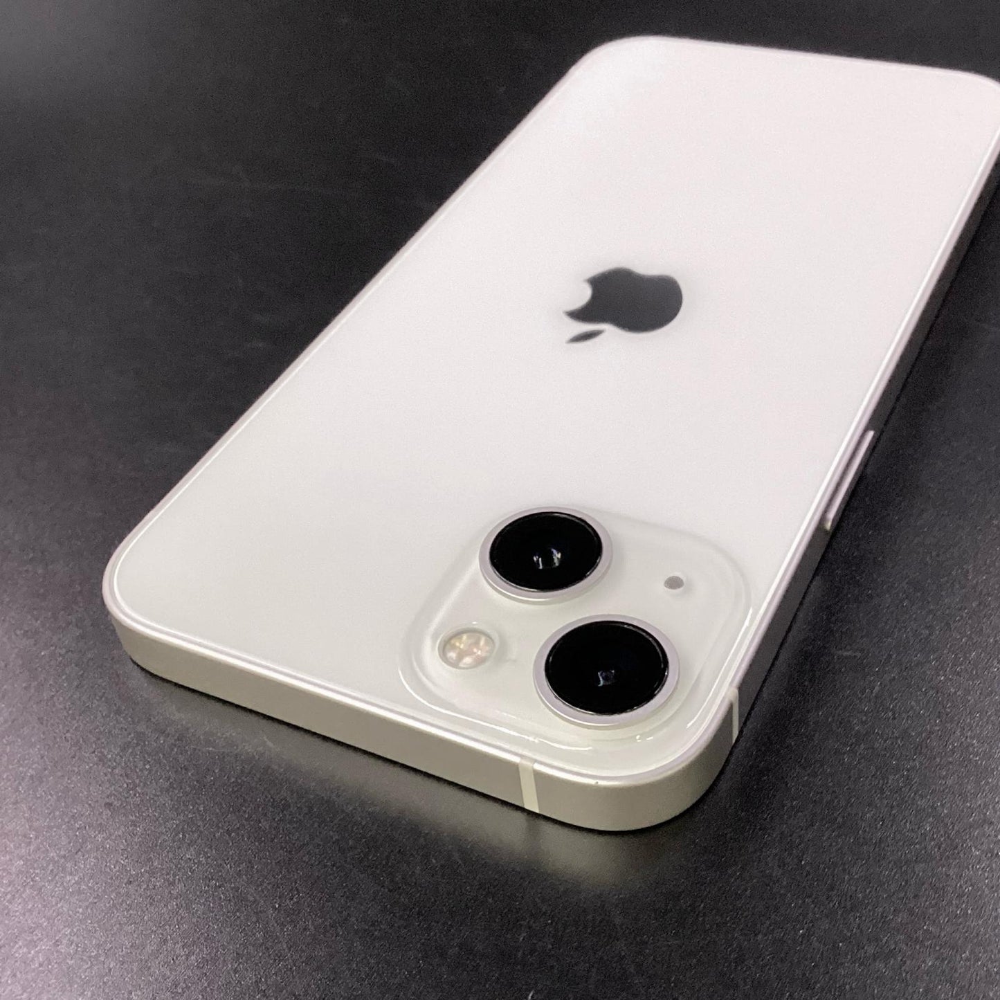 【全額返金保証】【最速発送】Apple iPhone iPhone 13 128GB スターライト SIMフリー 白ロム 動作確認済 86%