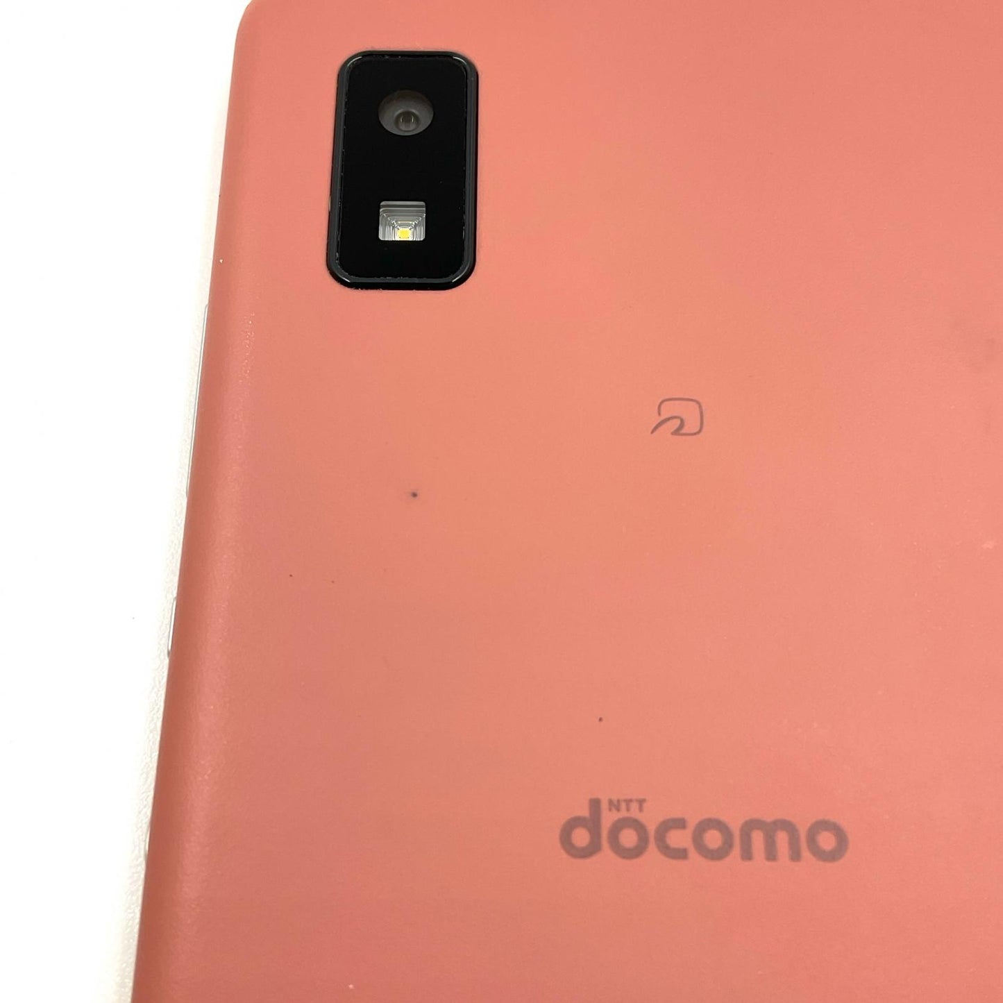 【全額返金保証】【最速発送】SHARP AQUOS wish2 64GB コーラル docomo SH-51C 白ロム 動作確認済