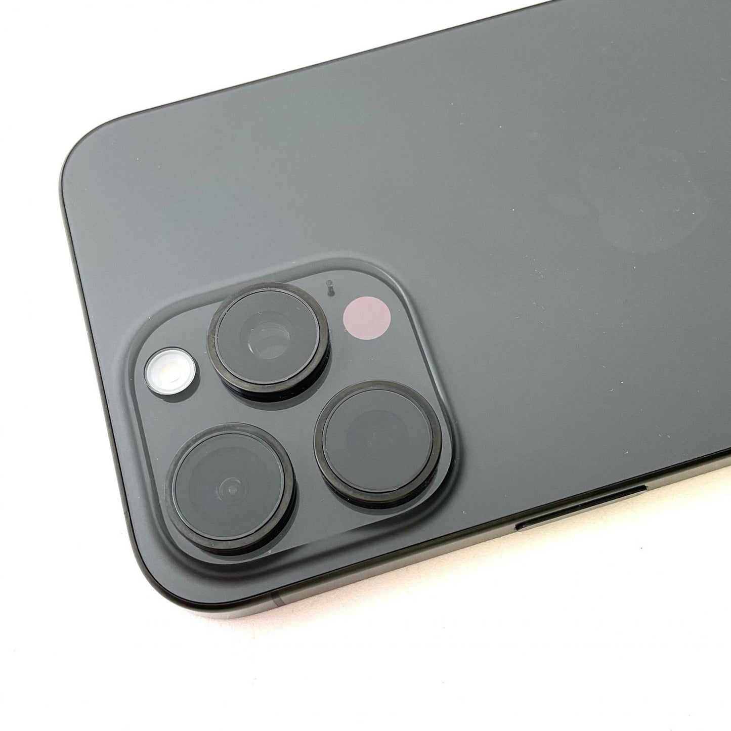 【全額返金保証】【最速発送】Apple iPhone iPhone 15 Pro Max 256GB ブラックチタニウム docomo 白ロム 美品 動作確認済 100%