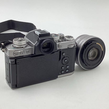 【全額返金保証】【最速発送】Nikon デジタル一眼 Z fc 16-50 VR レンズキット [シルバー] 美品 動作確認済