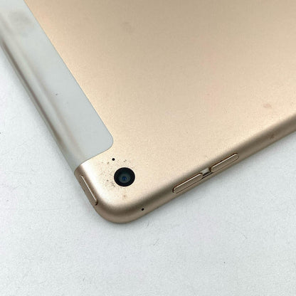 【全額返金保証】【最速発送】Apple iPad Air 9.7インチ 第2世代 16GB ゴールド WiFi+Cellular docomo 白ロム 動作確認済