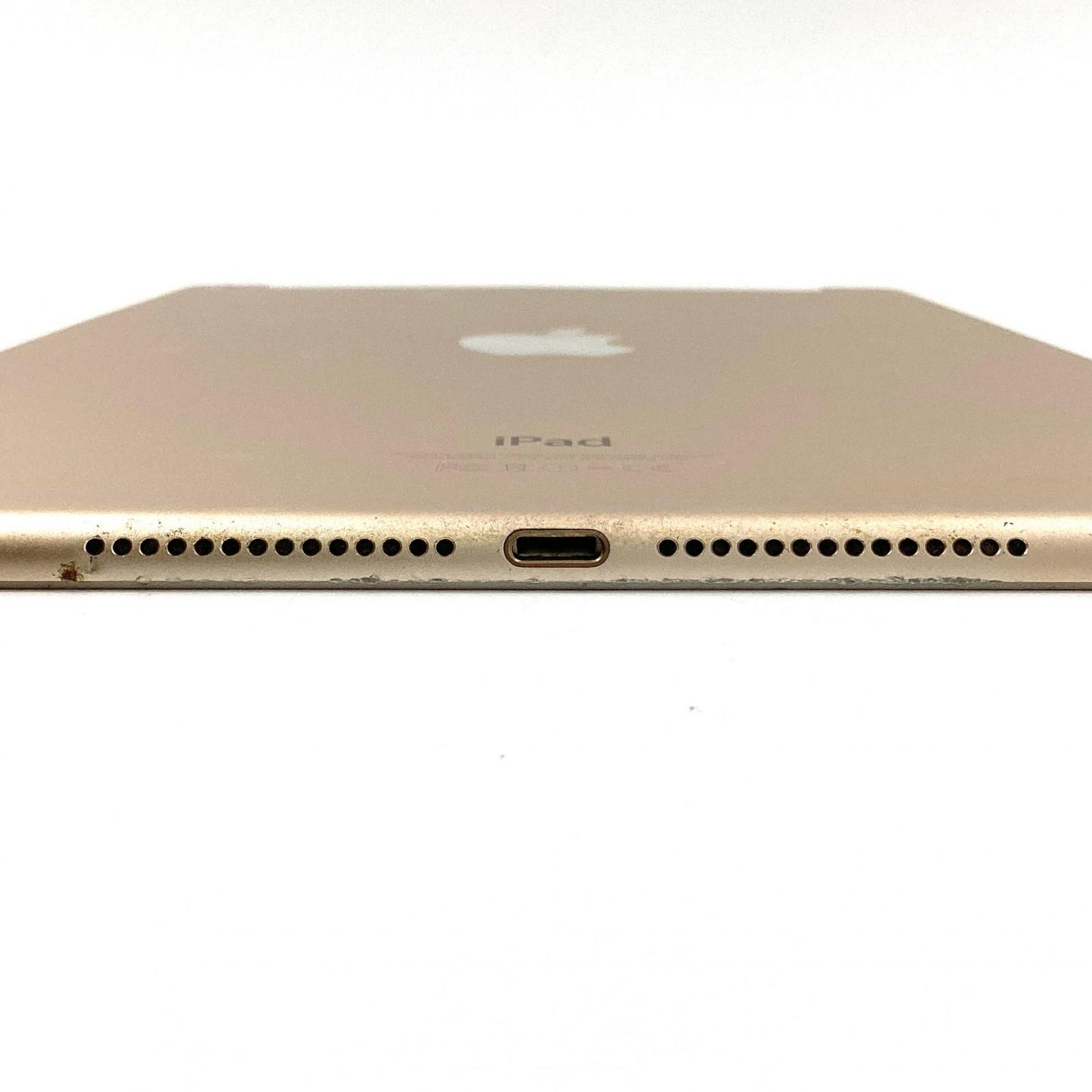 【全額返金保証】【最速発送】Apple iPad Air 9.7インチ 第2世代 16GB ゴールド WiFi+Cellular docomo 白ロム 動作確認済
