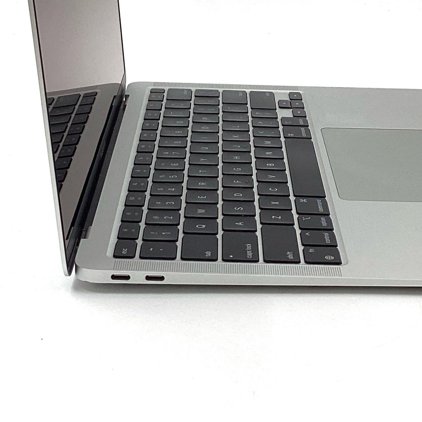 【全額返金保証】【最速発送】Apple MacBook Air 13.3インチ 2020 Apple M1 8GB SSD 256GB シルバー 96% 動作確認済