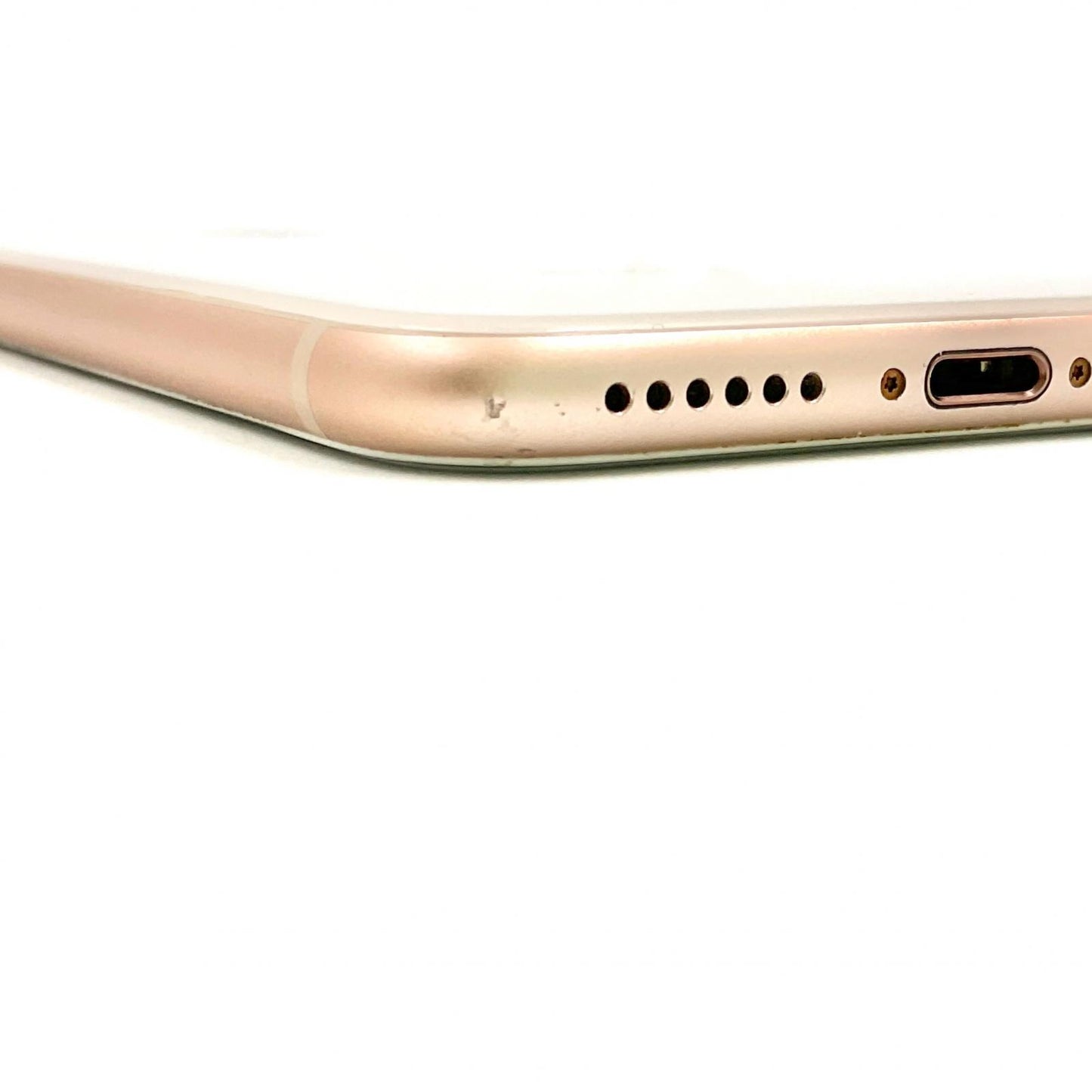 【全額返金保証】【最速発送】Apple iPhone iPhone 8 64GB ゴールド au 白ロム 動作確認済 76%
