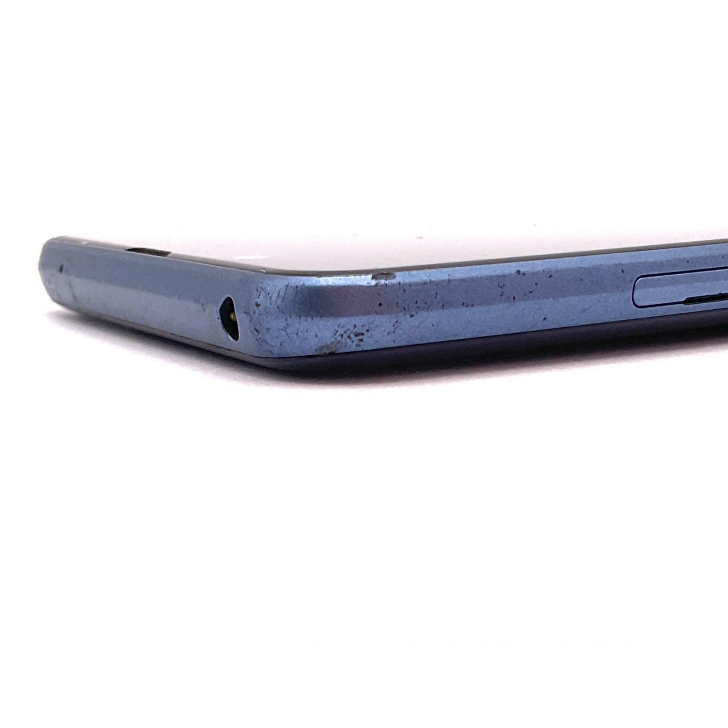 【全額返金保証】【最速発送】SHARP AQUOS sense3 plus 64GB クラッシィブルー au SHV46 白ロム 動作確認済