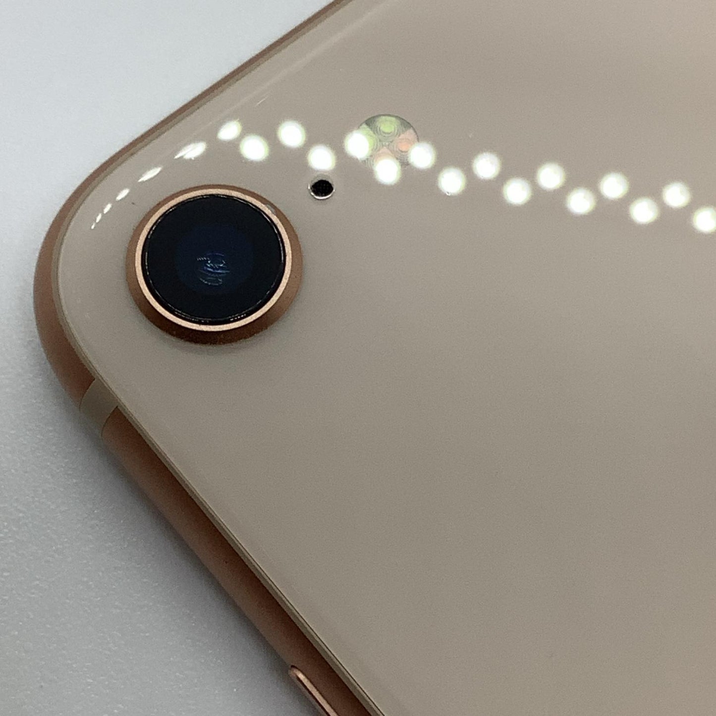 【全額返金保証】【最速発送】Apple iPhone iPhone 8 64GB ゴールド SIMフリー 美品 動作確認済 97%