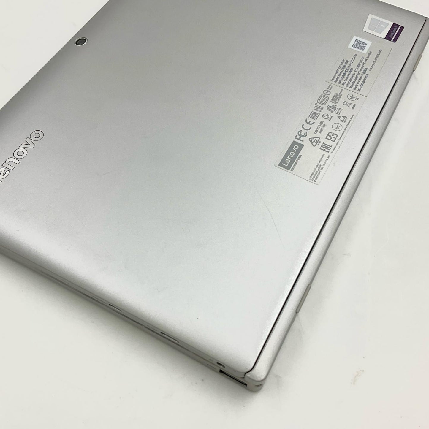 【全額返金保証】【最速発送】Lenovo IDEAPAD Miix 320-10ICR Intel Atom x5-Z8350 4GB eMMC 64GB 動作確認済