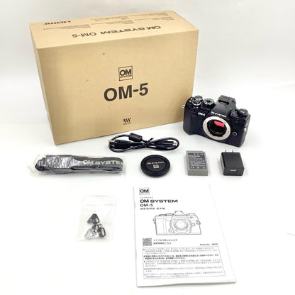 【全額返金保証】【最速発送】OM SYSTEM デジタル一眼 OM-5 ボディ [ブラック] ブラック 美品 動作確認済