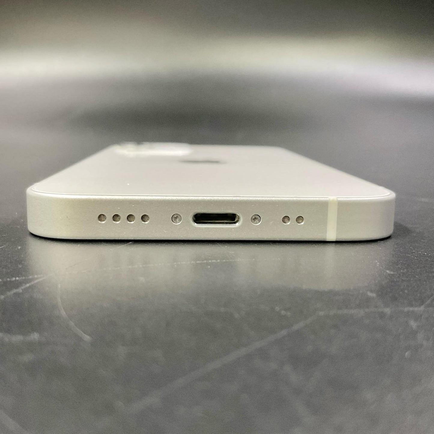【全額返金保証】【最速発送】Apple iPhone iPhone 12 mini 128GB ホワイト au 白ロム 動作確認済 73%