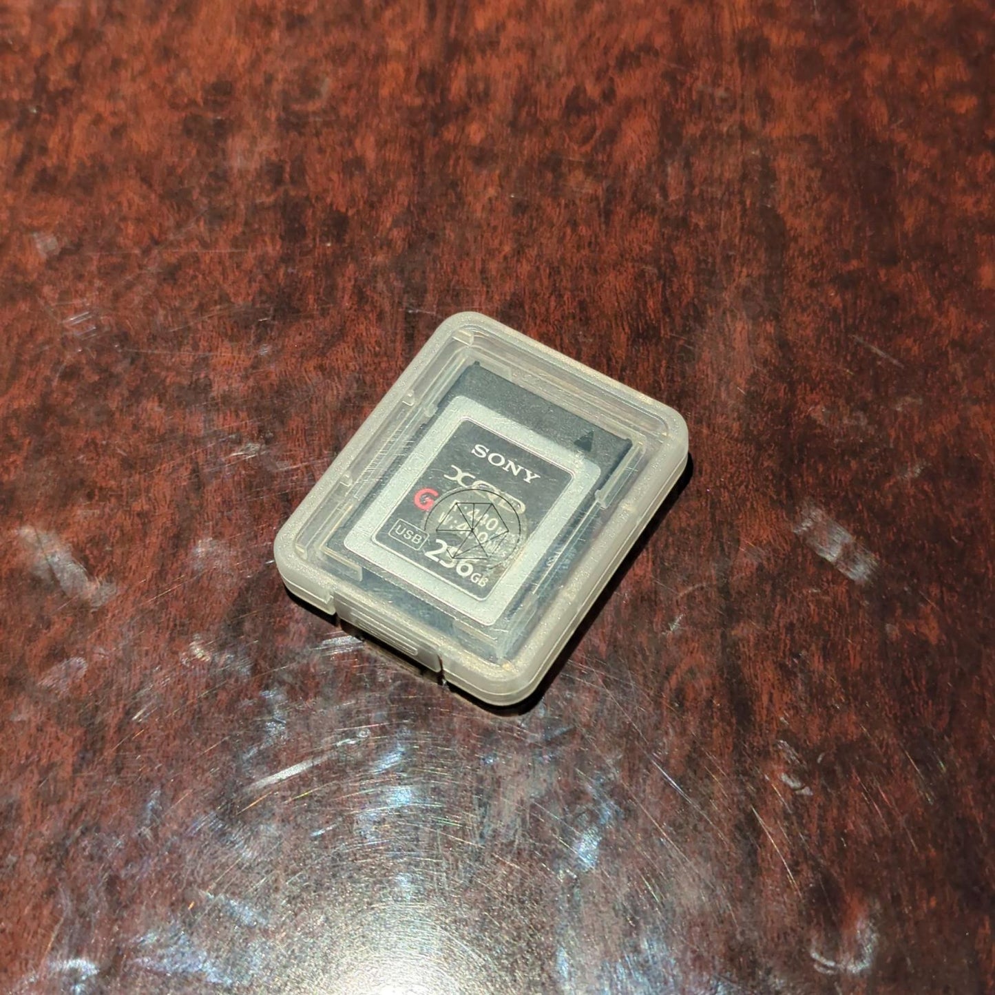 【全額返金保証】【最速発送】Sony QD-G256E [256GB] 美品 動作確認済