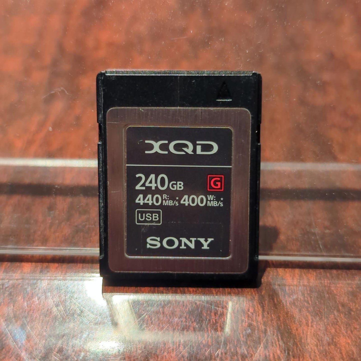 【全額返金保証】【最速発送】Sony QD-G240F [240GB] 美品 動作確認済